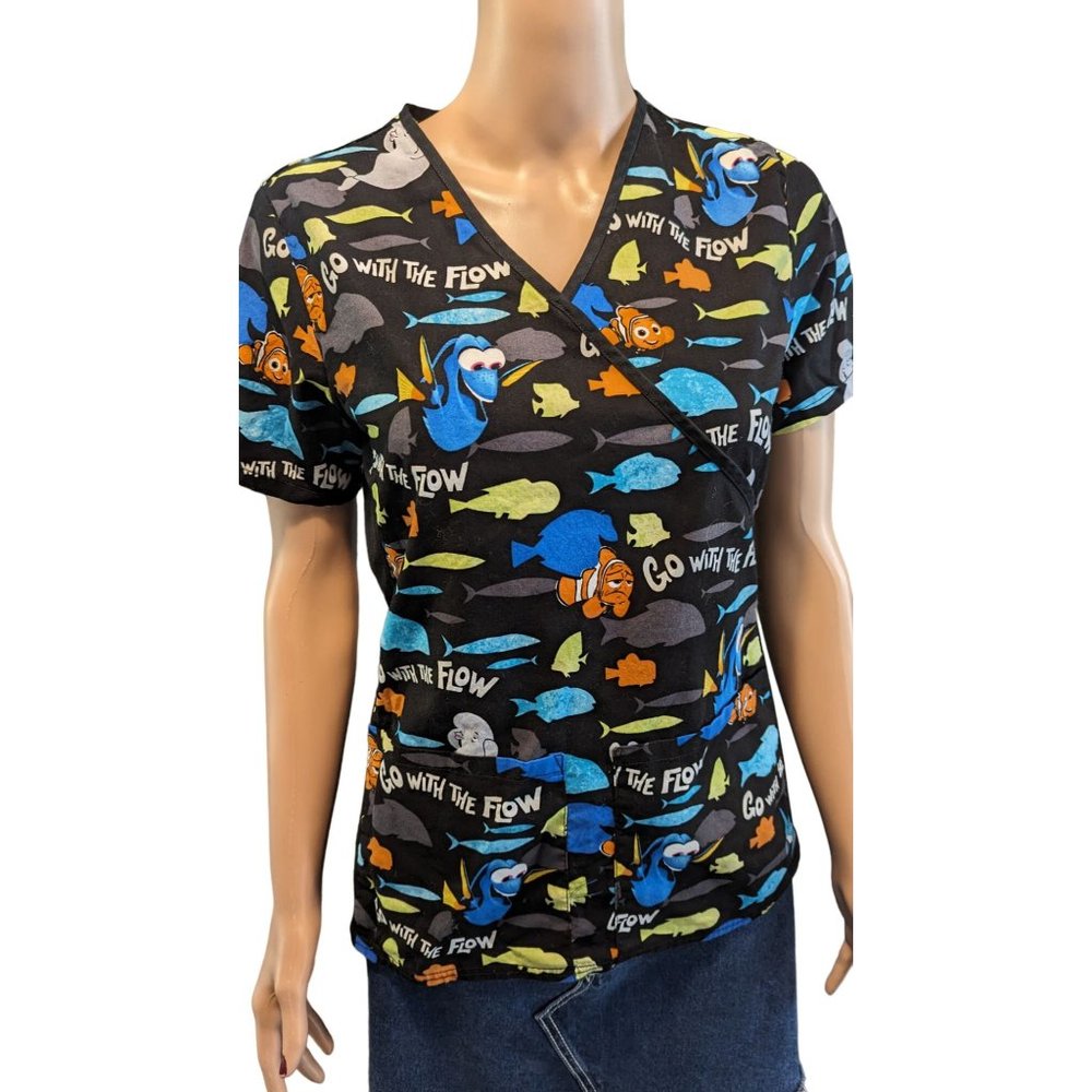 Disney Pixar Sz XS Faux Wrap Scrub Top Finding Dory RN, PEDS, VET Stretch Pocket